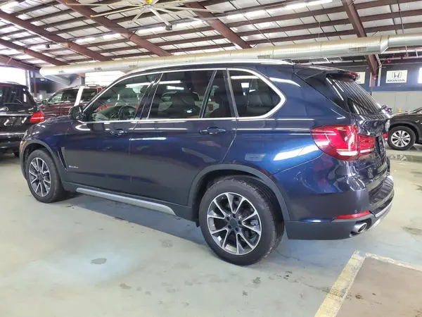 5UXKS4C38H0Y15539 2017 BMW X5 - Image 2