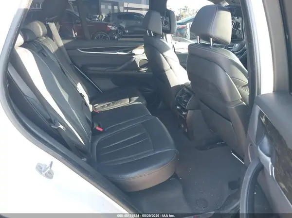5UXKS4C50J0Y20533 2018 BMW X5 - Image 8