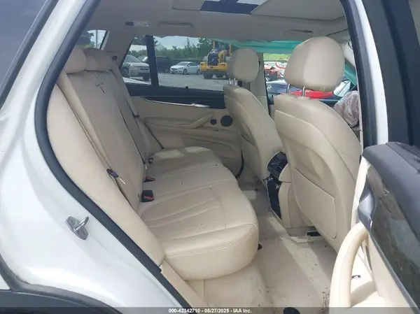 5UXKS4C51G0N14546 2016 BMW X5 - Image 8