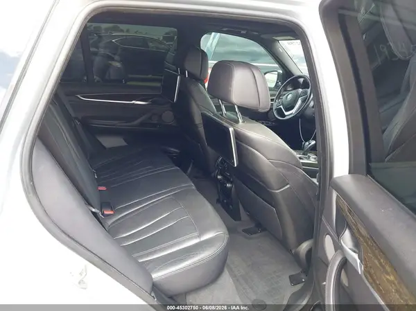 5UXKS4C51J0Y17270 2018 BMW X5 - Image 8