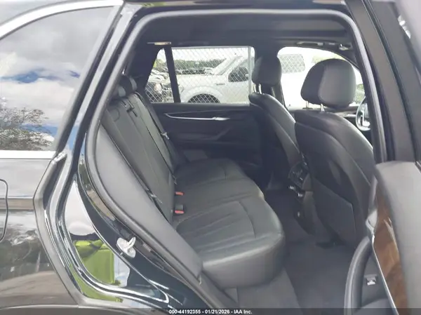 5UXKS4C51J0Y20783 2018 BMW X5 - Image 8