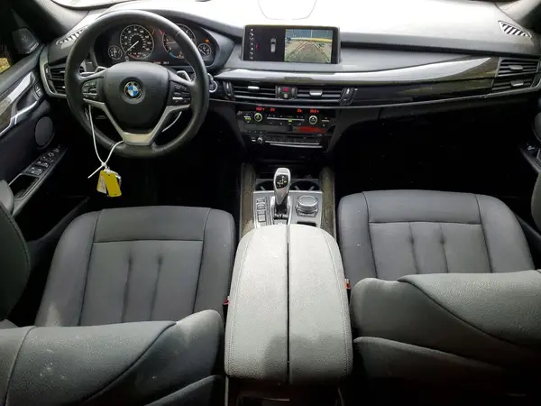 5UXKS4C51J0Z89623 2018 BMW X5 - Image 8
