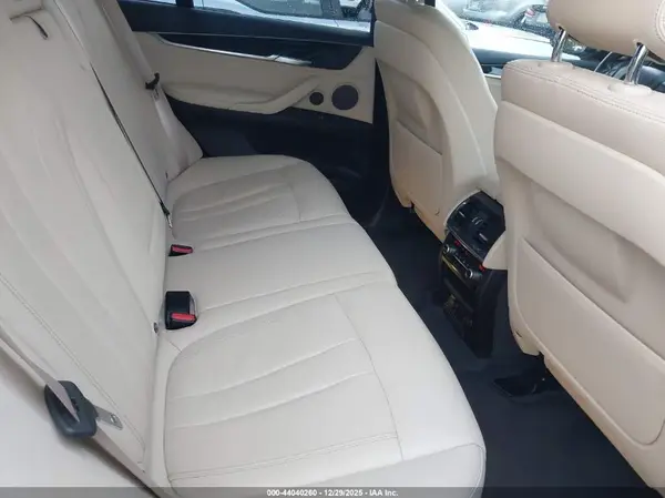 5UXKS4C51J0Z90495 2018 BMW X5 - Image 8