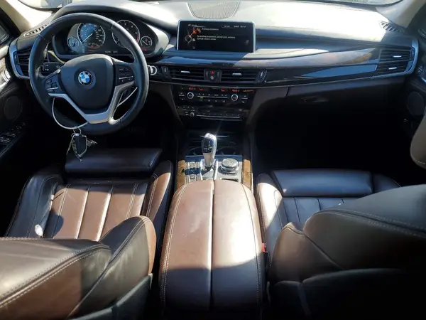 5UXKS4C52G0N13700 2016 BMW X5 - Image 8