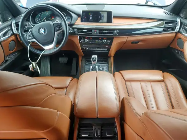 5UXKS4C52J0Y19643 2018 BMW X5 - Image 8