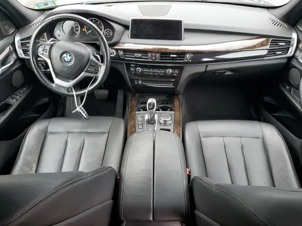 5UXKS4C52J0Y20517 2018 BMW X5 - Image 8