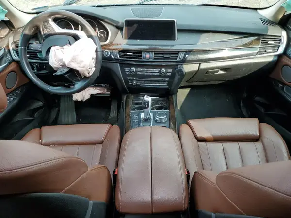5UXKS4C53G0N13026 2016 BMW X5 - Image 8