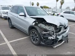 5UXKS4C53J0Y18646 2018 BMW X5