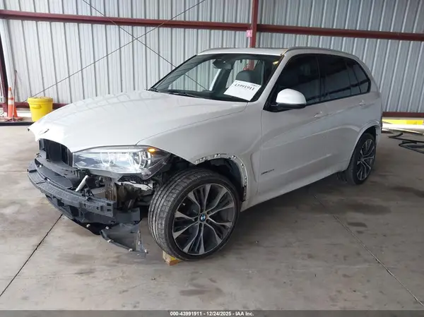 5UXKS4C53J0Y20154 2018 BMW X5 - Image 2