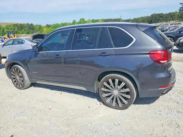 5UXKS4C54J0Y20857 2018 BMW X5 - Image 2