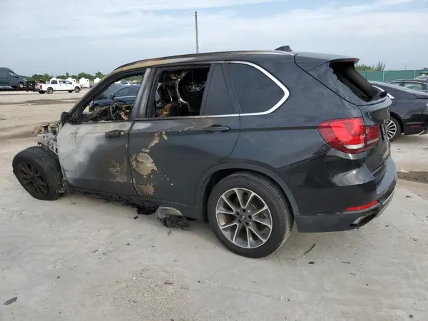 5UXKS4C54J0Z89325 2018 BMW X5 - Image 2