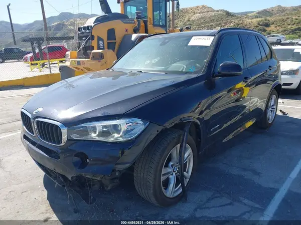 5UXKS4C55J0Y17868 2018 BMW X5 - Image 2