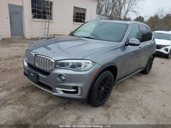 5UXKS4C55J0Z90144 2018 BMW X5 - Image 2
