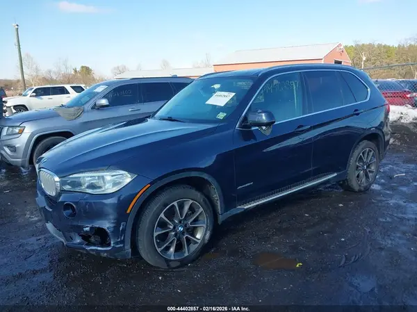 5UXKS4C58G0N13622 2016 BMW X5 - Image 2