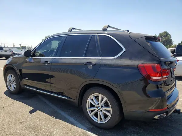 5UXKS4C58J0Y18349 2018 BMW X5 - Image 2