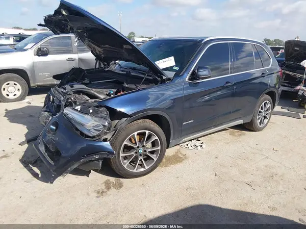 5UXKS4C58J0Y19825 2018 BMW X5 - Image 2