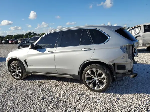 5UXKS4C58J0Z89747 2018 BMW X5 - Image 2