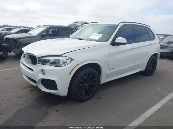 5UXKS4C58J0Z90185 2018 BMW X5 - Image 2