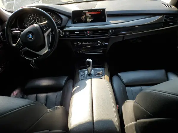 5UXKS4C59G0N14777 2016 BMW X5 - Image 8