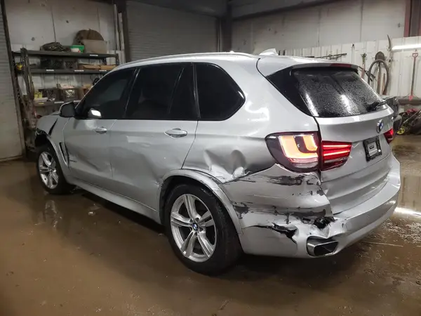 5UXKS4C59J0Y18649 2018 BMW X5 - Image 2