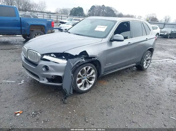 5UXKS4C59J0Z89403 2018 BMW X5 - Image 2