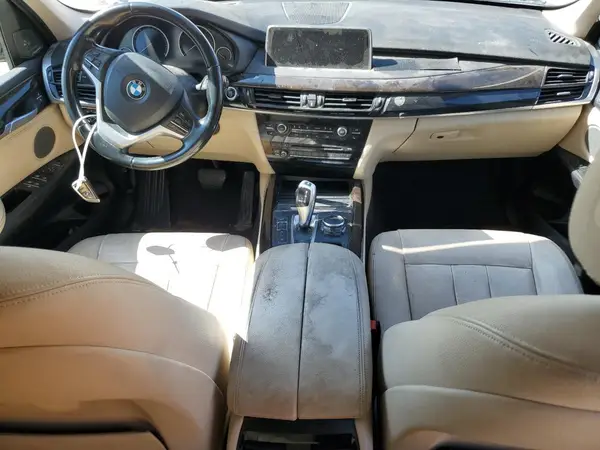 5UXKS4C5XG0N13346 2016 BMW X5 - Image 8