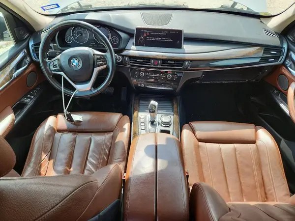 5UXKS4C5XG0N14089 2016 BMW X5 - Image 8