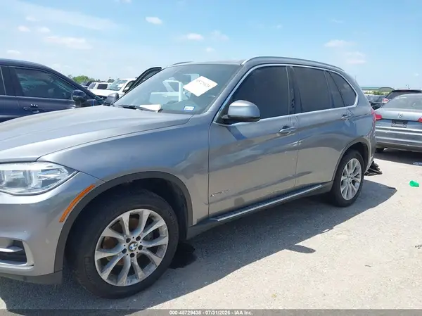 5UXKS4C5XJ0Y17378 2018 BMW X5 - Image 2