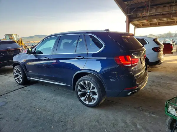 5UXKS4C5XJ0Y20815 2018 BMW X5 - Image 2