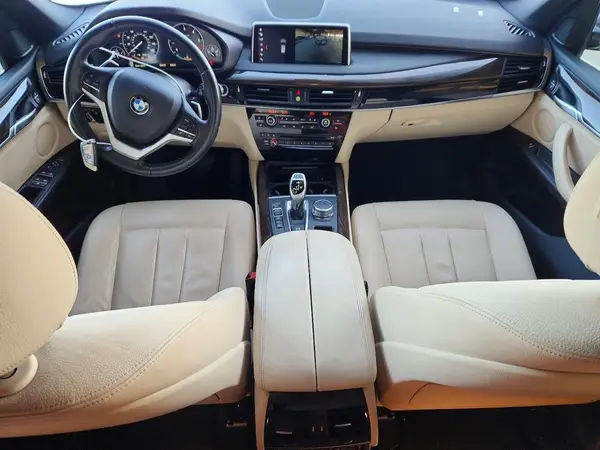 5UXKS4C5XJ0Y20815 2018 BMW X5 - Image 8