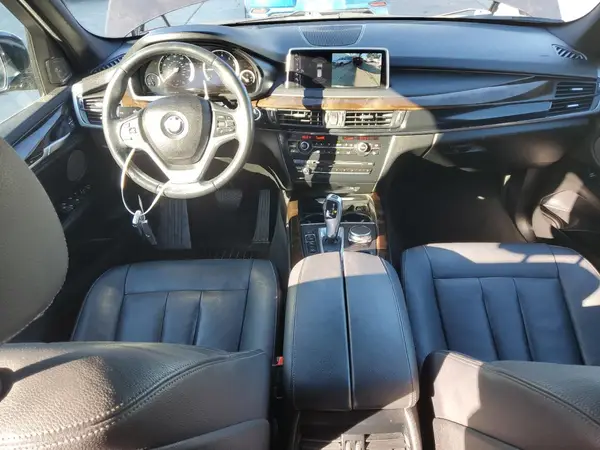5UXKT0C30H0V95528 2017 BMW X5 - Image 8