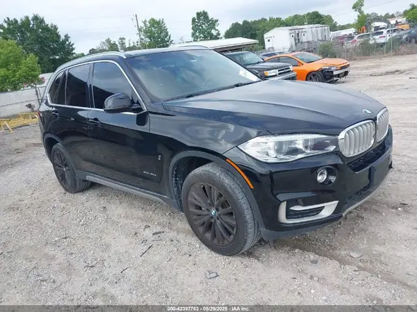 5UXKT0C30H0V95867 2017 BMW X5 - Image 1