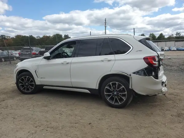 5UXKT0C30H0V96792 2017 BMW X5 - Image 2