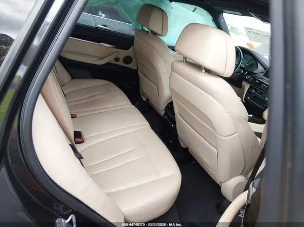 5UXKT0C30H0V96887 2017 BMW X5 - Image 8