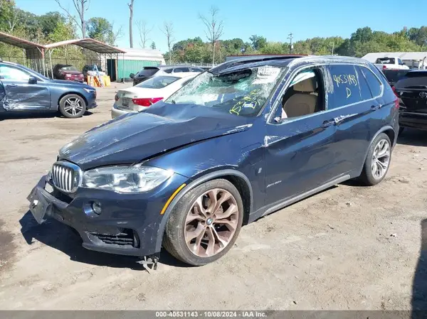 5UXKT0C30H0V97876 2017 BMW X5 - Image 2