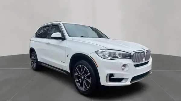 5UXKT0C31H0V95974 2017 BMW X5 - Image 1