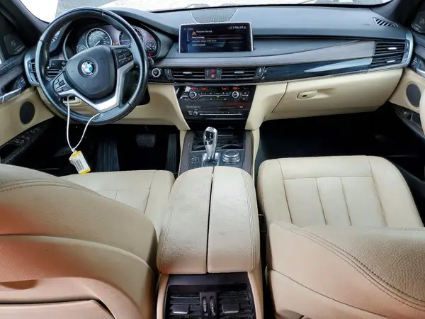 5UXKT0C31H0V95991 2017 BMW X5 - Image 8