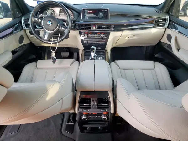 5UXKT0C31H0V96655 2017 BMW X5 - Image 8
