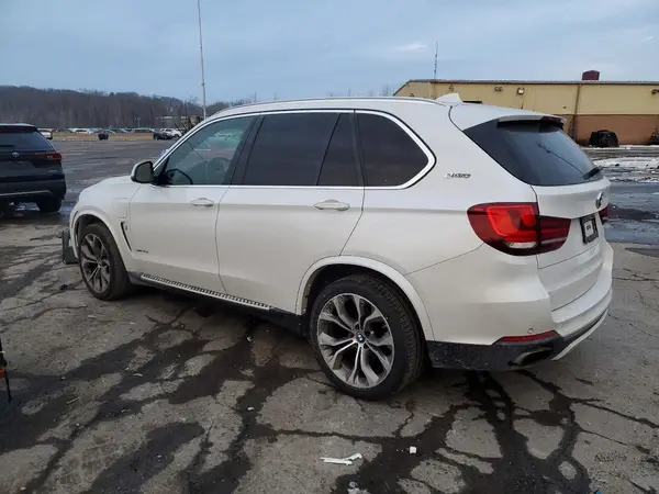 5UXKT0C31H0V97322 2017 BMW X5 - Image 2