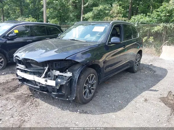 5UXKT0C32H0S81136 2017 BMW X5 - Image 2
