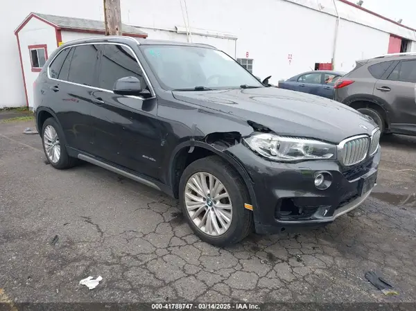 5UXKT0C32H0S81458 2017 BMW X5 - Image 1