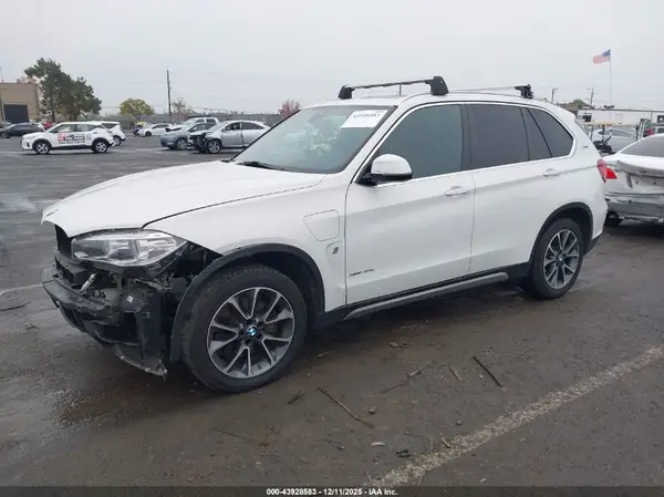 5UXKT0C32H0V97829 2017 BMW X5 - Image 2