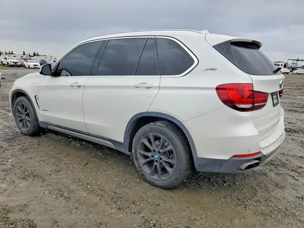 5UXKT0C33H0V95586 2017 BMW X5 - Image 2