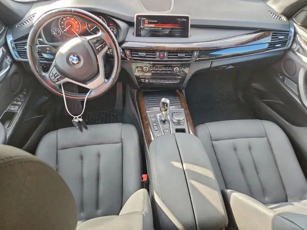 5UXKT0C33H0V96852 2017 BMW X5 - Image 8