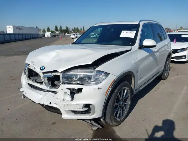 5UXKT0C34H0V95466 2017 BMW X5 - Image 2