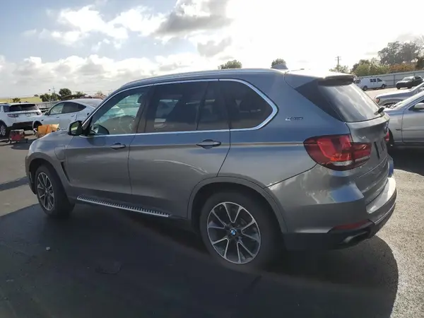 5UXKT0C34H0V95760 2017 BMW X5 - Image 2