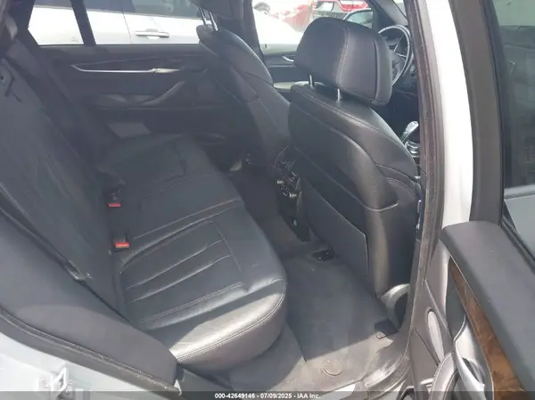5UXKT0C35H0V97436 2017 BMW X5 - Image 8