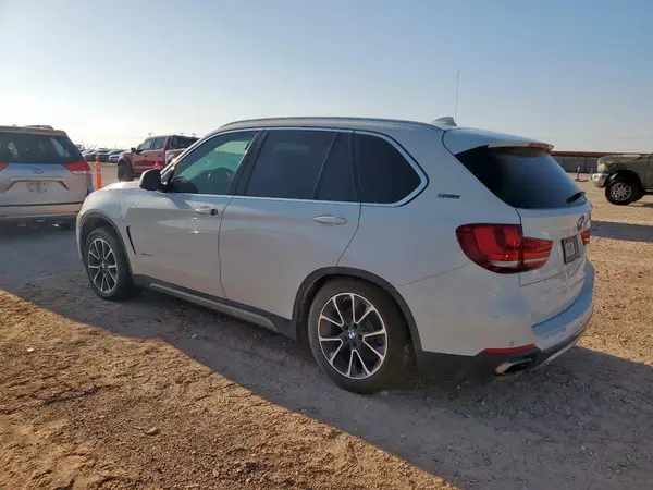 5UXKT0C36H0S81026 2017 BMW X5 - Image 2