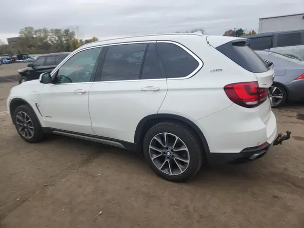 5UXKT0C36H0V95906 2017 BMW X5 - Image 2