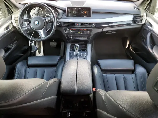 5UXKT0C36H0V97462 2017 BMW X5 - Image 8